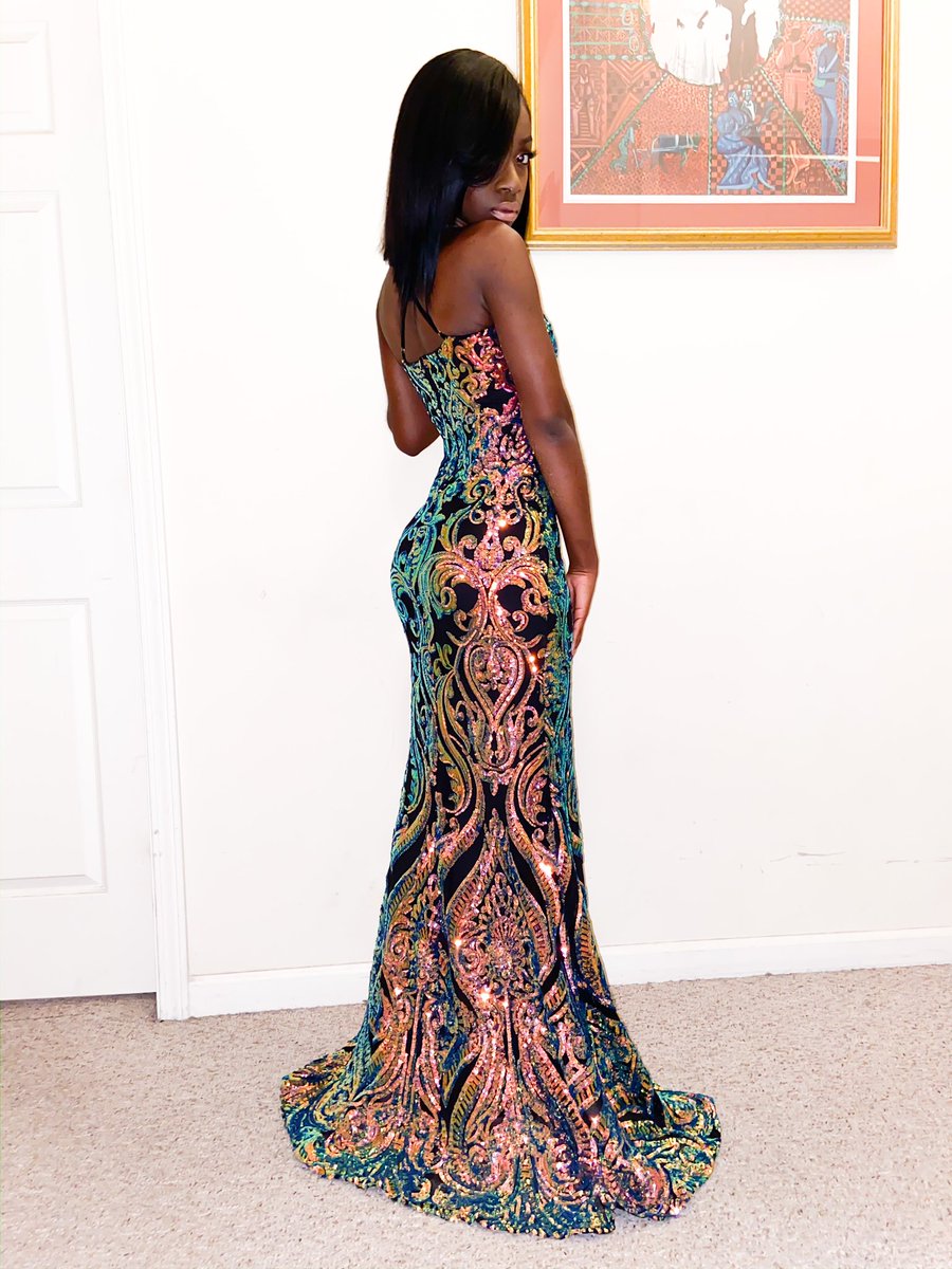 vintageqing's tweet photo. #StyledBySTAN https://t.co/8sa0I63GUd