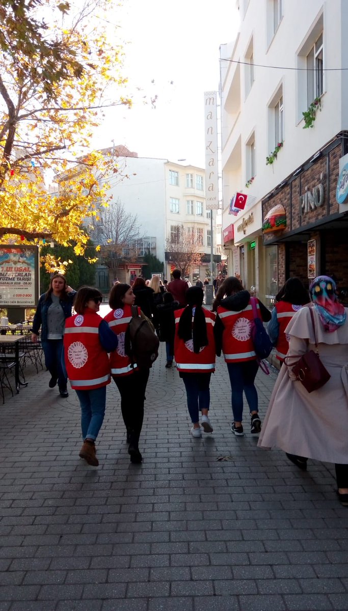 duzce_cocuk's tweet photo. “Hiç bitmesin dediğimiz bir gün.“ Düzce Çocuk Hakları Komitesi olarak ÇEKOM’daki kardeşlerimiz ile birlikte Eskişehir’e kültürel gezi düzenledik.Hem çok eğlendik hem çok öğrendik hiç tatmadığımız şeyler tattık     ⁩ ⁦@selahattinguven⁩ ⁦ @ZekiYildirimASP⁩ ⁦ https://t.co/iXHJBRgw1z
