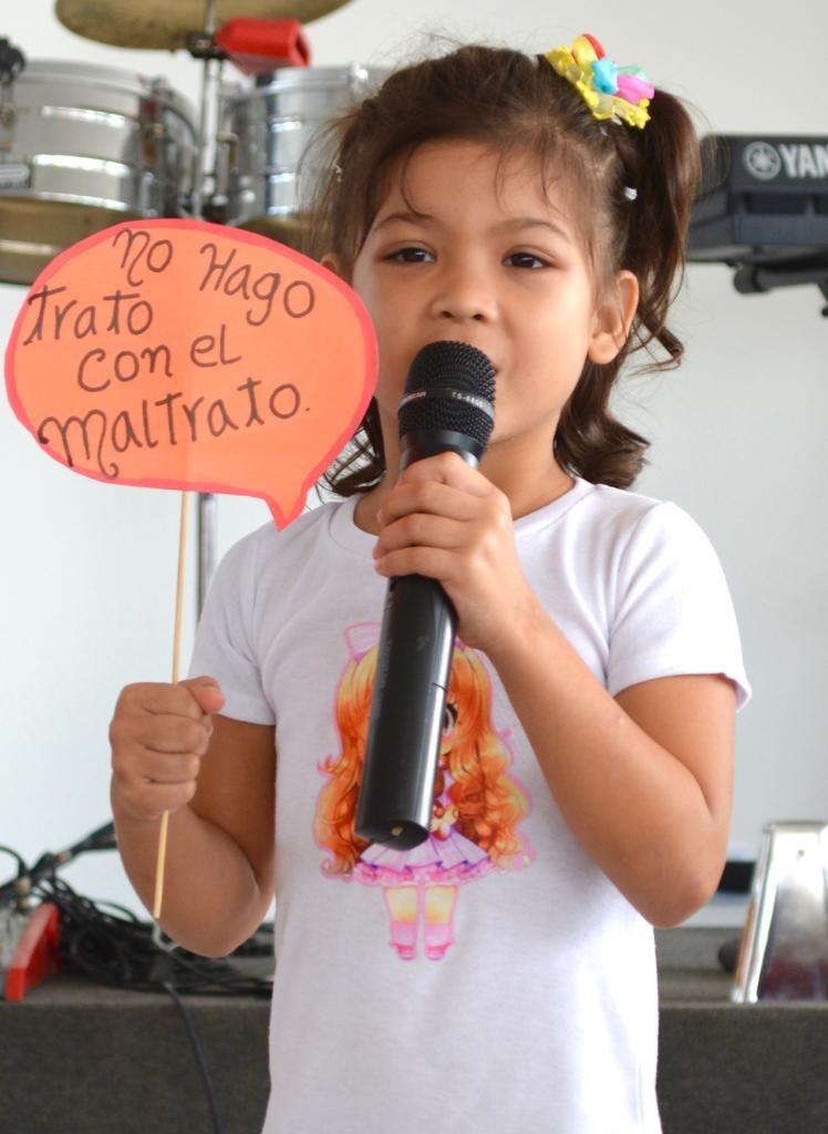 Que orgullo presentar la Red de Mujeres Colombo Venezolana, un grupo de 20 lideresas que desde el mes de julio han participado en capacitaciones y charlas con el propósito de replicar el mensaje del Maltrato contra la mujer. 👏🏻👏🏻👏🏻