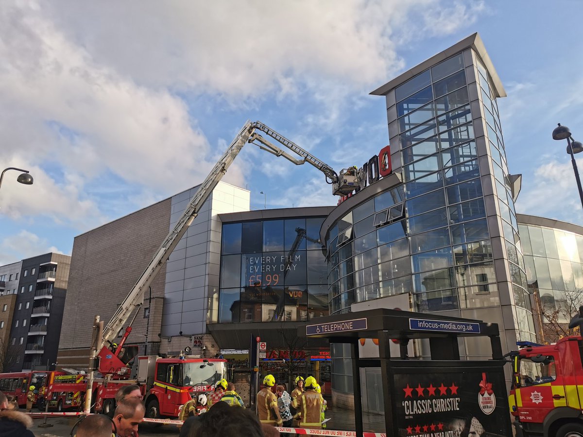 eLOussss's tweet photo. Fire incident #WoodGreen #VueCinema https://t.co/oO2OqJKxsH