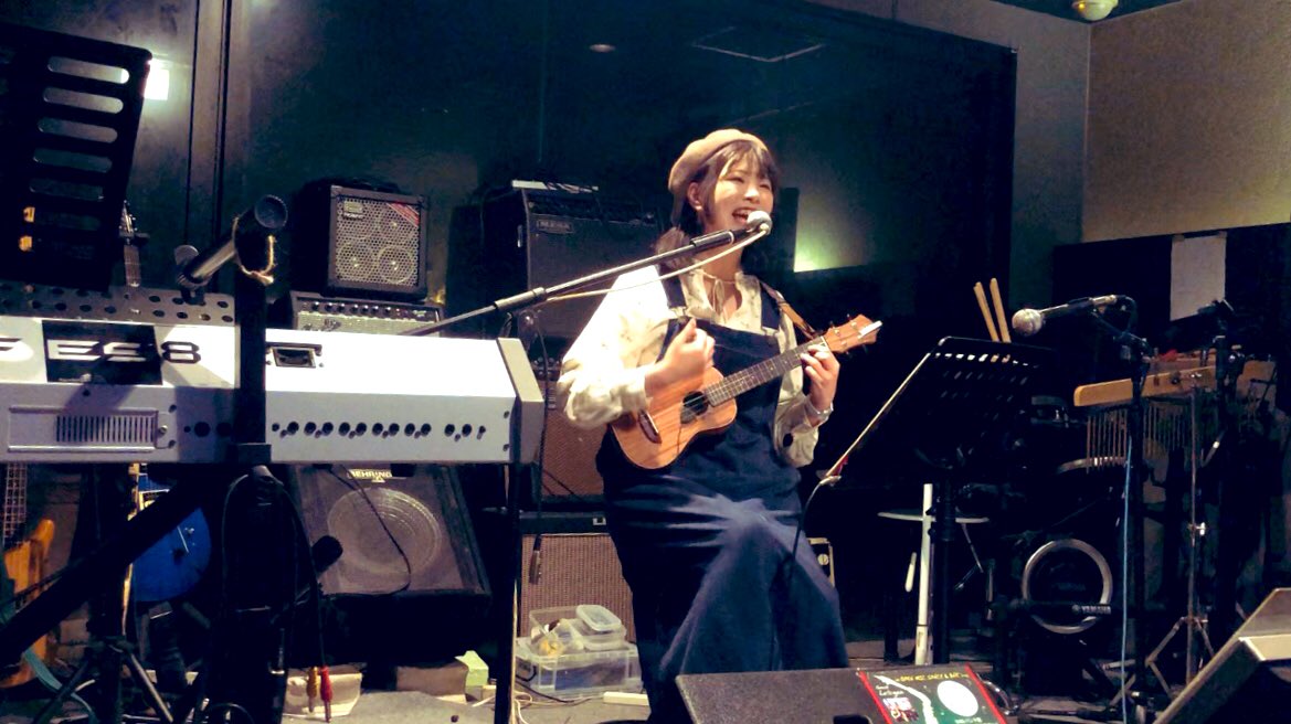 miw_kurona's tweet photo. 無事！このマチの片隅でワンマン終わりました！

私のソロは無事ではありませんでしたが😭
来てくださった皆様ありがとうございました🙇‍♂️ https://t.co/CO5PviXiKi