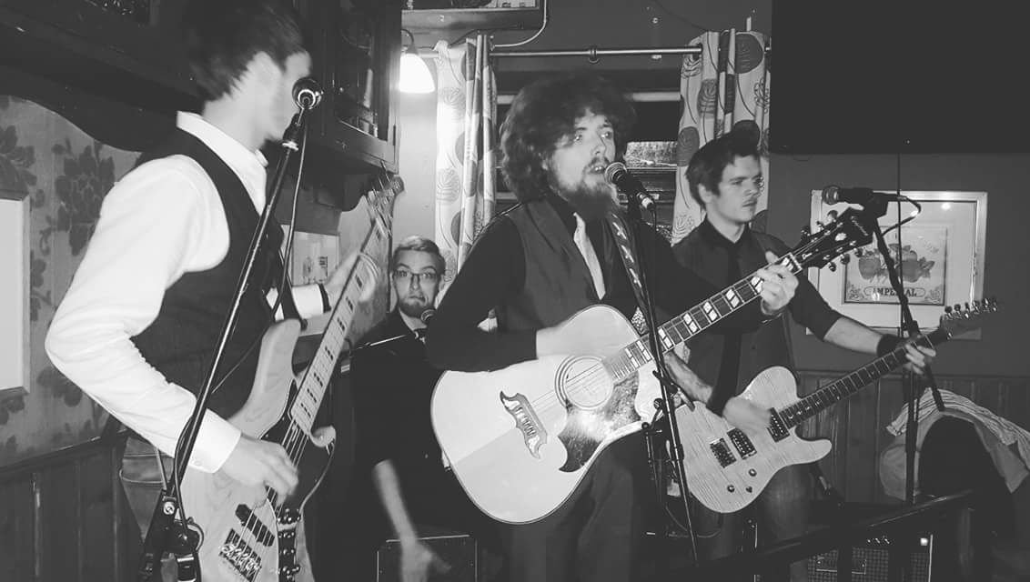 Highclasshobos's tweet image. High Class Hobos are back in The Trawlerman Bar, Moville. Saturday 30th November
From 10:30pm-ish 
#tman
#Moville
#HighClassHobos