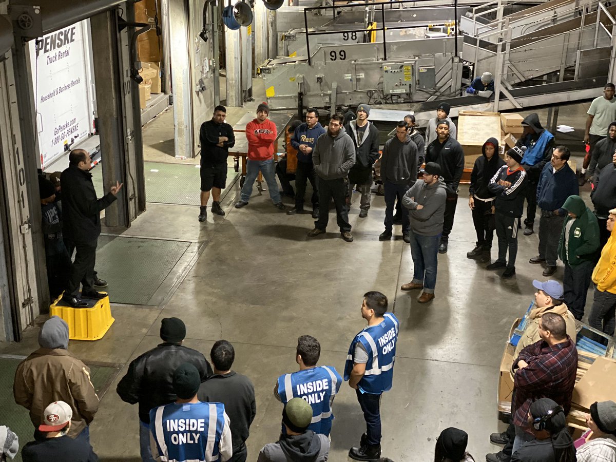 Main St Night Safety Rally #MainStNight#MainEvent#ABS.       #alwaysbesafe#UPS @melirere @jrindafernshaw @nick_iannacone2 @hrbobbyups @JustxWilliams @SouthCalUPSers @mboden69 @MainStNightCHSP @LeticiaBocaneg3