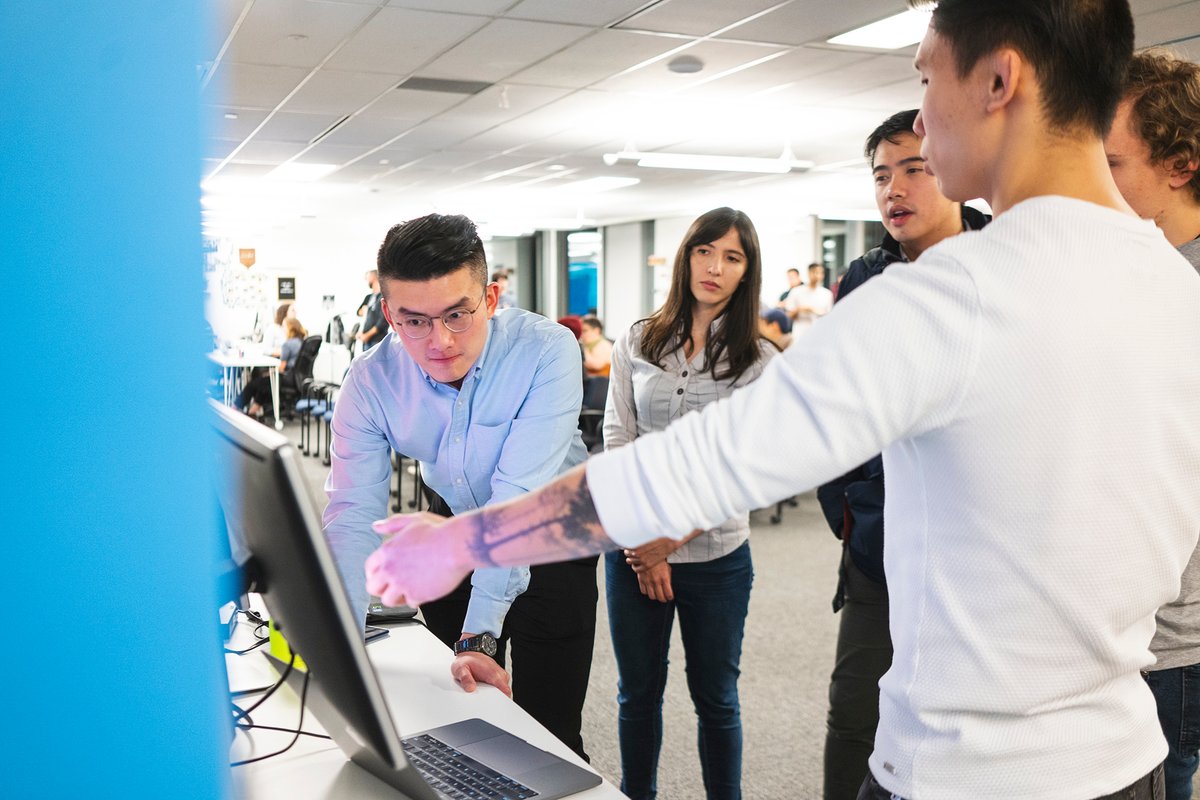 lighthouse_labs's tweet image. Want to see how you can change careers? Join us on Dec. 5 for an evening of demos and come see what our students have learned and built during their 12 weeks in bootcamp. #LHLDemoDay soo.nr/BKAe