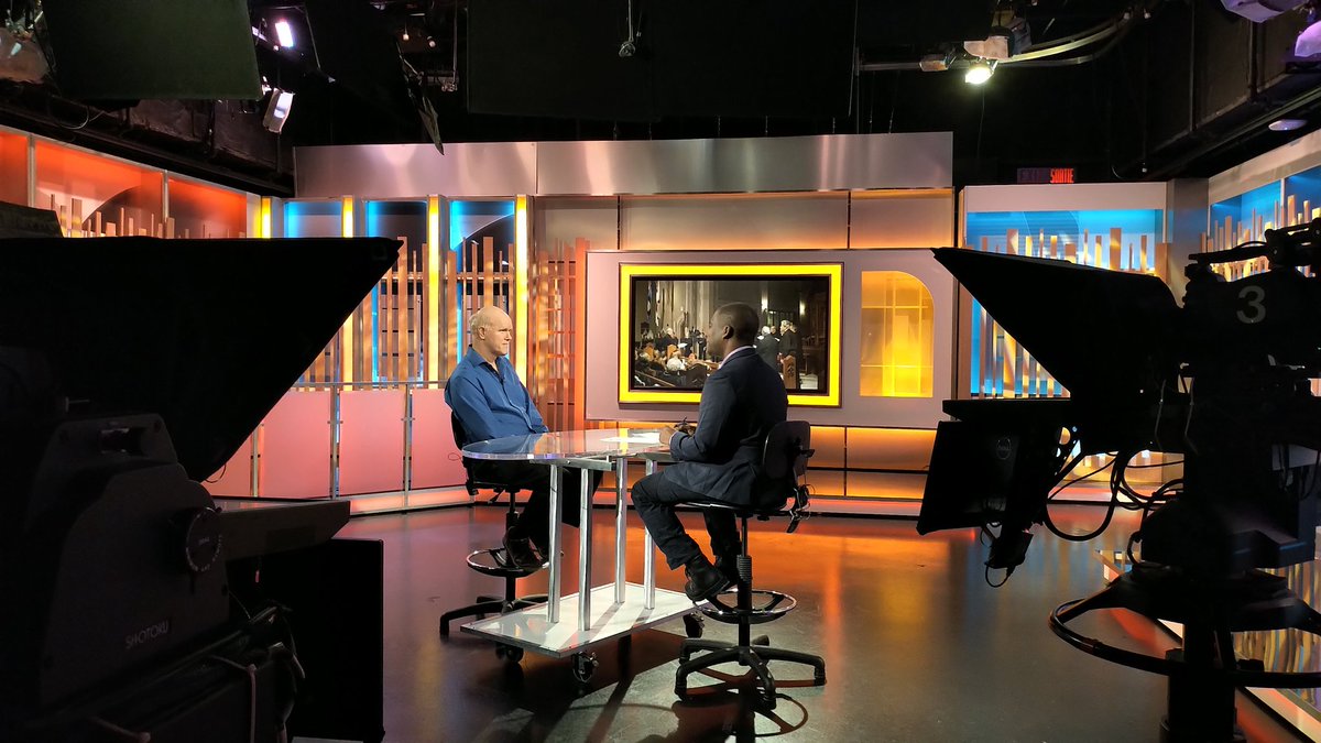 WATCH | <a href="/seventeenvoyces/">Seventeen Voyces</a> Ottawa's premier chamber choir under the direction of Kevin Reeves chats w/ <a href="/CBC/">CBC</a>AdrianH about their upcoming #Christmas concert.  Tune in Sat/Sun at Noon + Mon 11am on @CBCTelevision and @CBC Gem Live