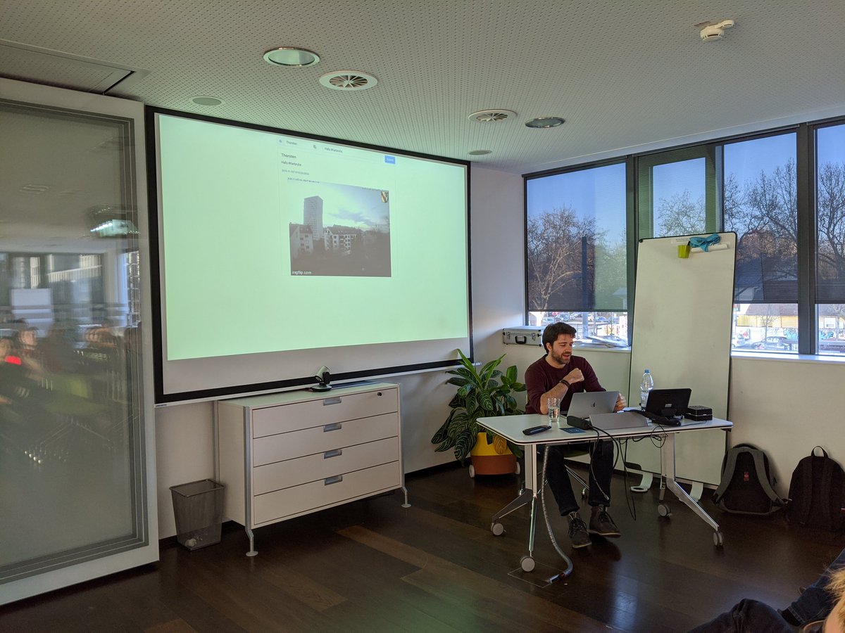 dbaelz's tweet photo. Im letzten Vortrag des #kotlineverywhere erzählt uns der @SoftwareKocher wie man mit #Spring Boot und #Kotlin Backends entwickelt.

Es war ein toller Tag mit vielen guten Vorträgen &amp; Diskussionen, welche wir in Anschluss bei Getränken und Nachttisch fortsetzen. Danke an alle! https://t.co/YsBpIMChGU