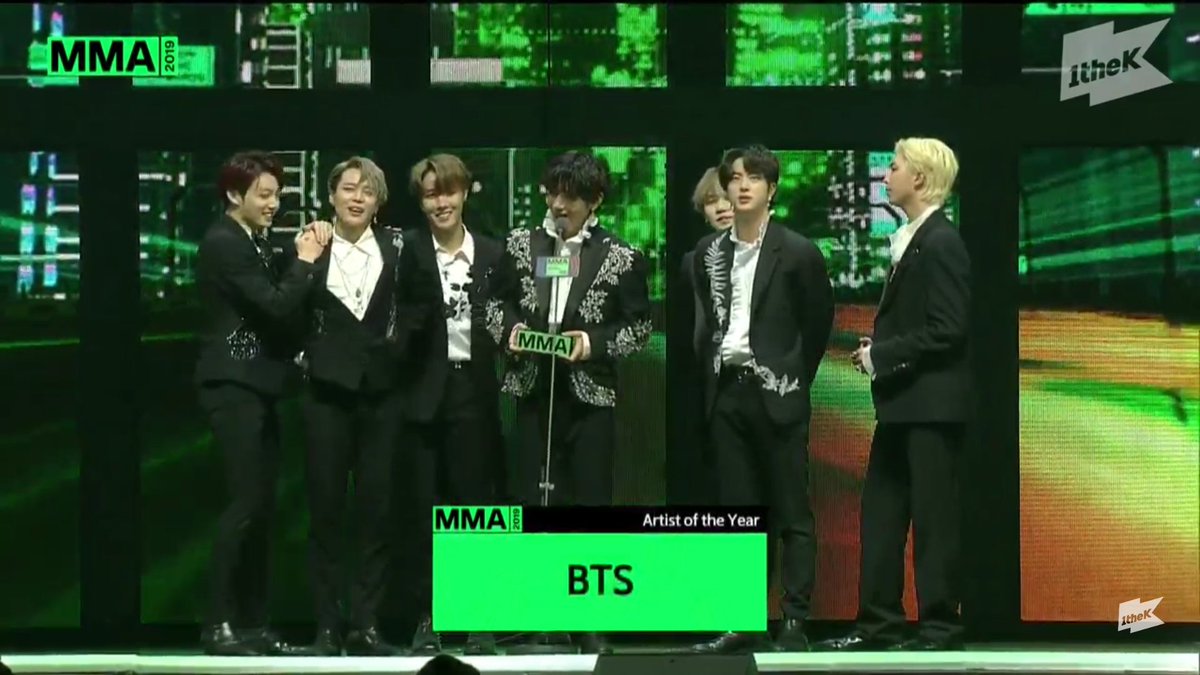 TAEmpe_heart's tweet photo. We are proud of you 💜
#BTS #MMA2019 #BTSatMMA @BTS_twt https://t.co/dQOOSSCame