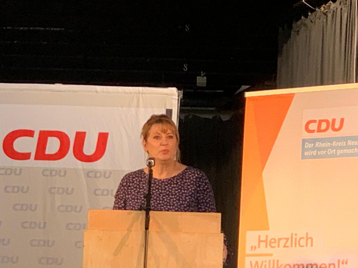 BetzDew's tweet photo. Wiederwahl in den Vorstand der CDU im Rhein-Kreis Neuss Danke dafür!
#CDURKN #CDUNeuss #meineCDU https://t.co/IXIhyJf2F2