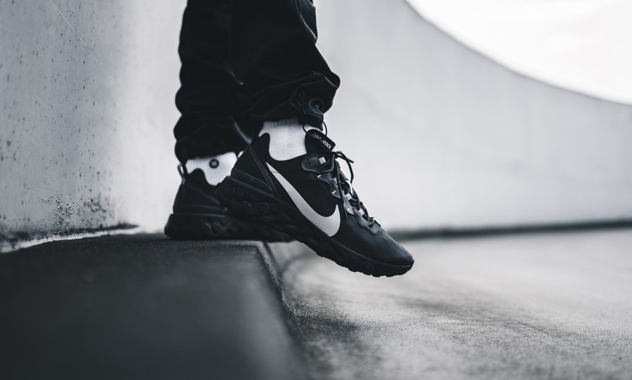 nike react element 55 anthracite black
