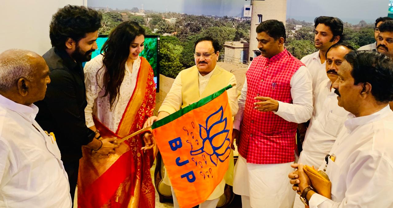 P Muralidhar Rao Bjp Is The Future Of South Indian Politics Famous Actress Namitha And Actor Radha Ravi Joined Bjp In Presence Of Bjp National Working President Shri Jpnadda Ji