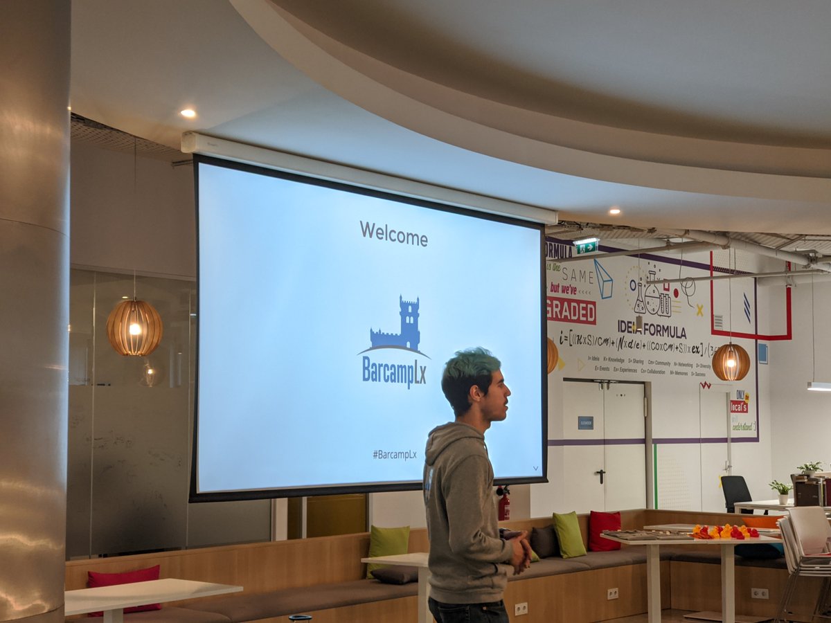 And it has begun! #barcamplx #meetup @diconium <a href="/YLDio/">YLD</a> @IDEIAhub