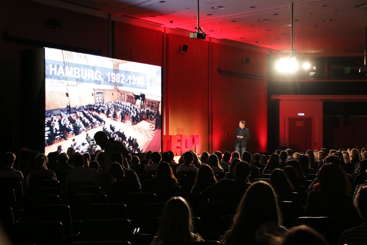 TEDxUNic tweet media
