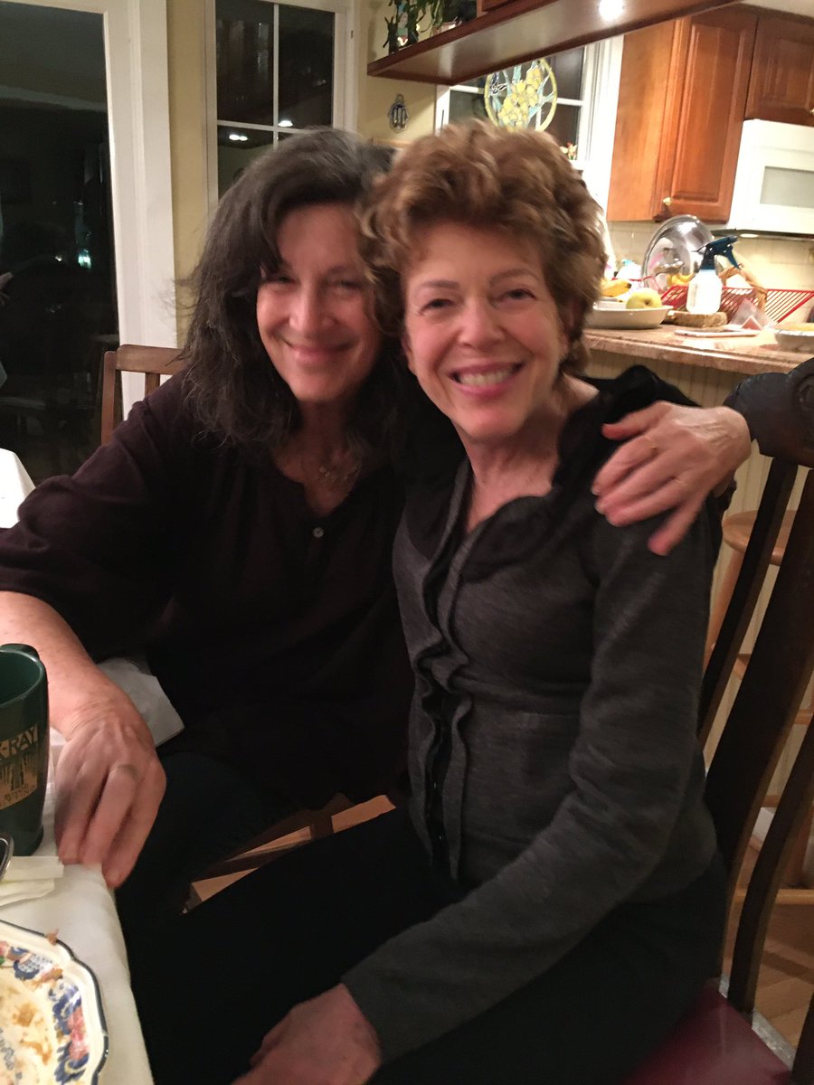 DavidISteinberg's tweet photo. Joanie &amp; Susi - the incredible Sugar Sisters on Thanksgiving https://t.co/PJra7Mwixr