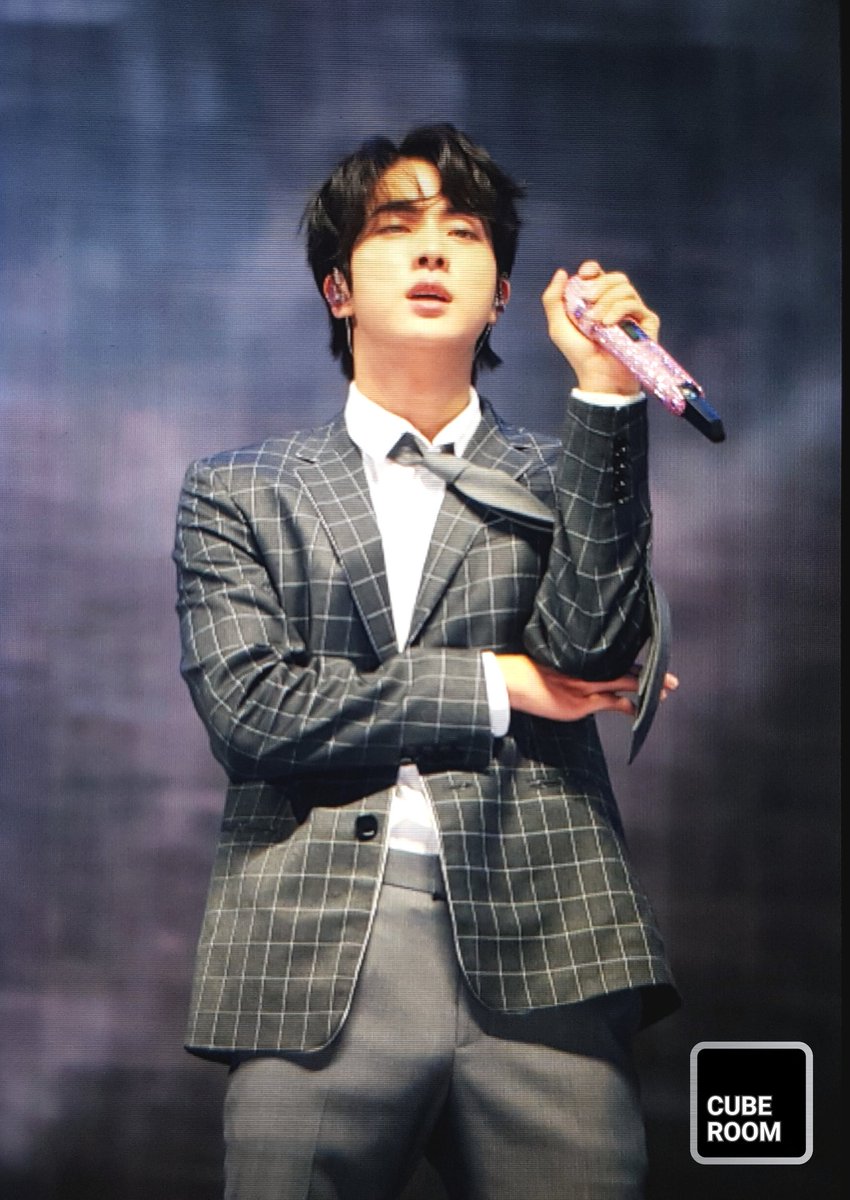Cube_room_bts's tweet photo. 20191130 #MMA2019 [preview]

#JIN #SEOKJIN https://t.co/hKfjcDiIYF