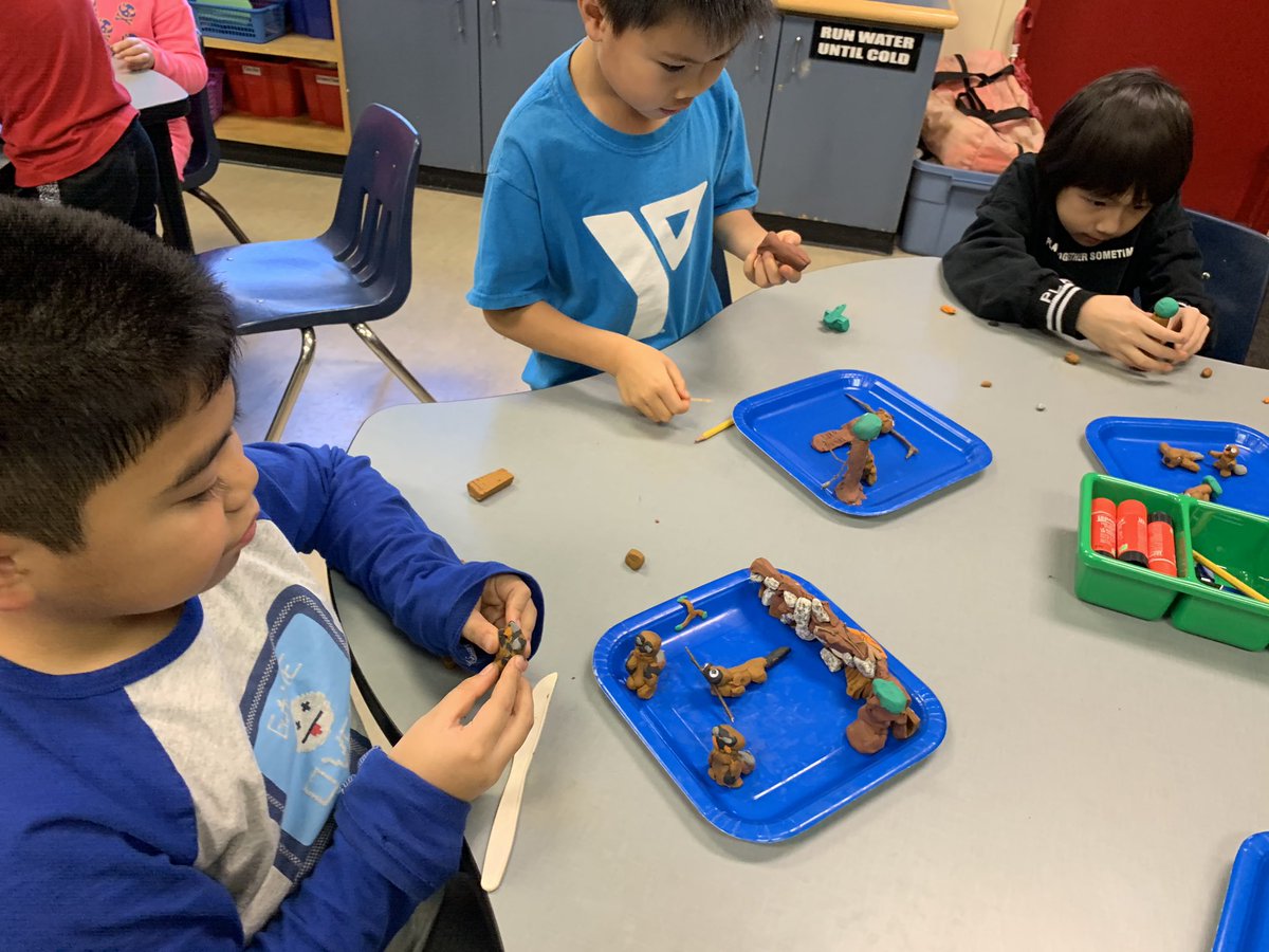Inspire4Ever's tweet photo. @SchoolTait Wow, lots of hands-on learning! Ms Zawada’s gr2/3 leaders excited to share ideas about beavers and their habitats. #sd38 https://t.co/A8mUoP6Elv