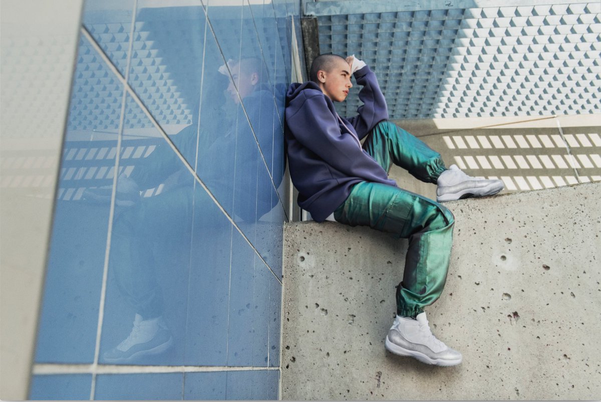 jordan vast grey silver