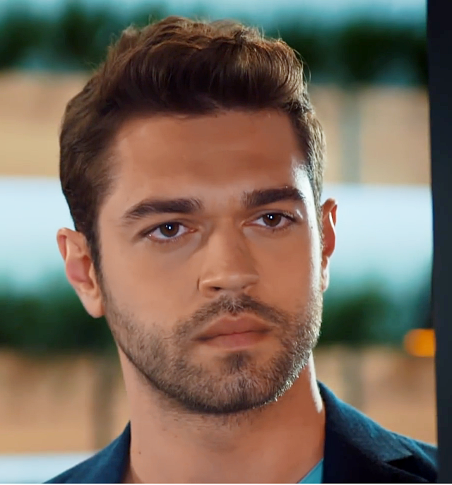FurkanAndicClub's tweet photo. #HerYerdeSen ❤️💔
#DemirErendil  #FurkanAndıç 💫
#tbt Her Yerde Sen. 1. Bölüm https://t.co/BNY6xDzrgA