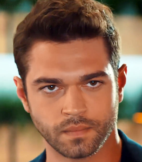 FurkanAndicClub's tweet photo. #HerYerdeSen ❤️💔
#DemirErendil  #FurkanAndıç 💫
#tbt Her Yerde Sen. 1. Bölüm https://t.co/BNY6xDzrgA