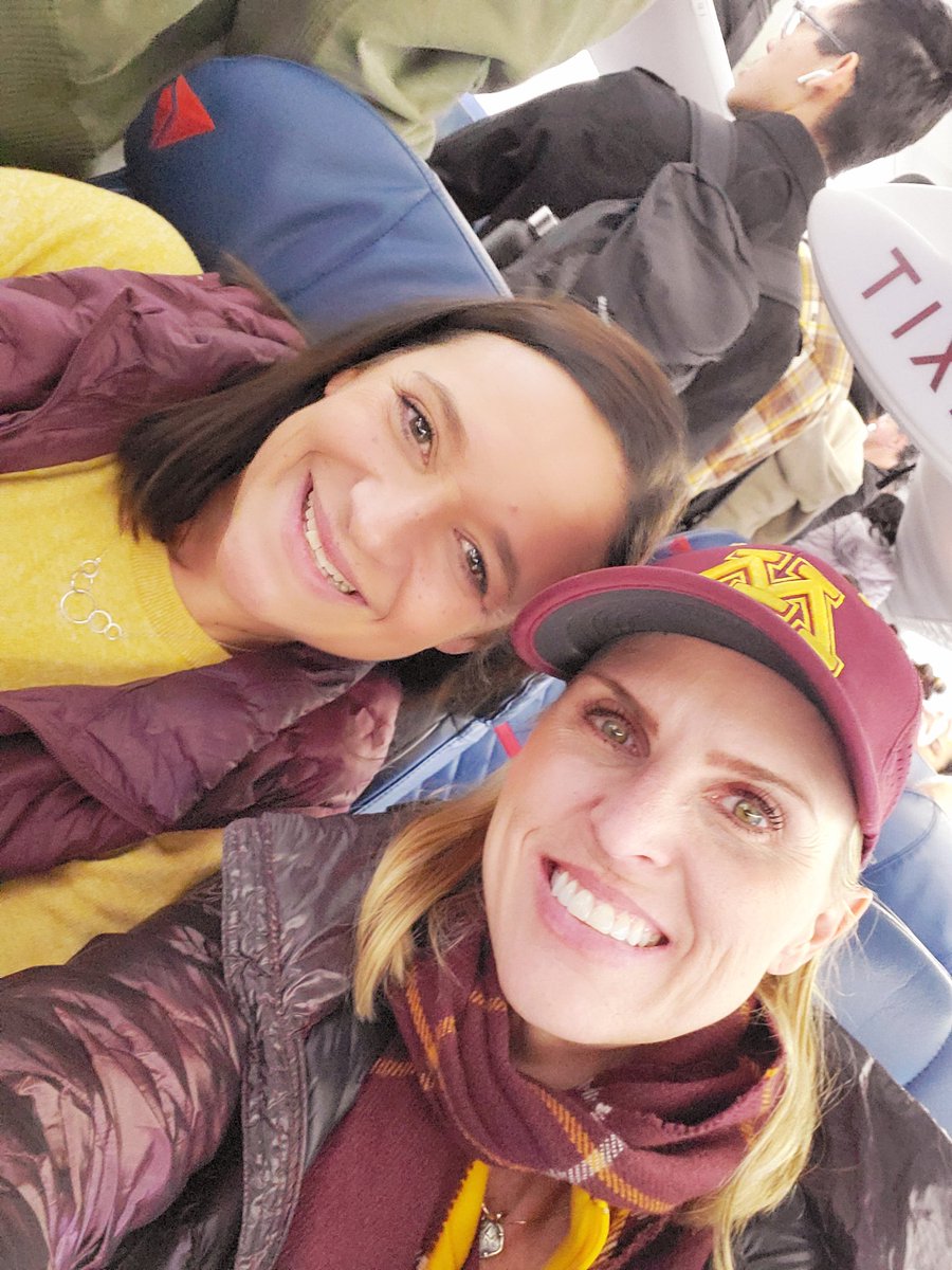 mommymcgraw's tweet photo. Off to Penn State to cheer on @GopherVBall with @kjmrc5 ! Wish we could be at TCF cheering on @GopherFootball too. #Gophers #firstclassupgrade #mimosas https://t.co/9ZuUrOAUKb