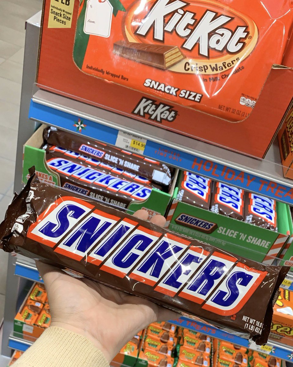 Go grab a 1 pound #Snickers or 2 pound #KitKat at your local convenient store before they’re all gone! Because, America. 🤷🏼‍♀️😑  #stopitjuststopit