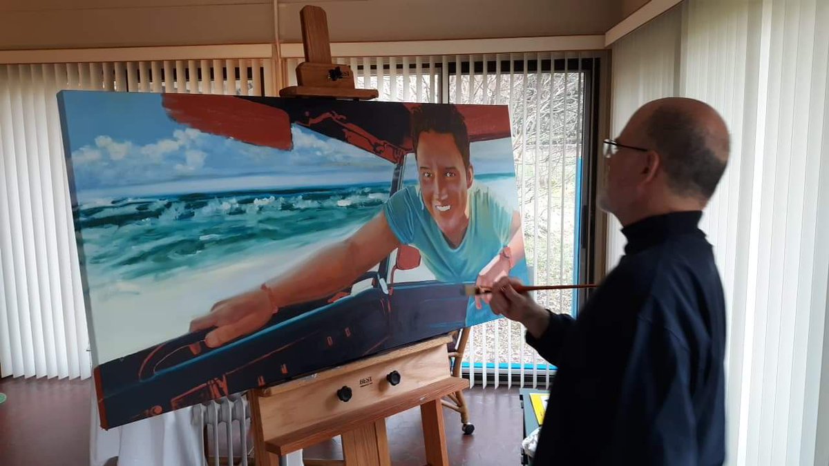 jpfrizzle's tweet photo. @prattprattpratt here's my art teacher, Waitsel Smith, painting you. He thinks you're the greatest. https://t.co/rsNSlkUKUJ