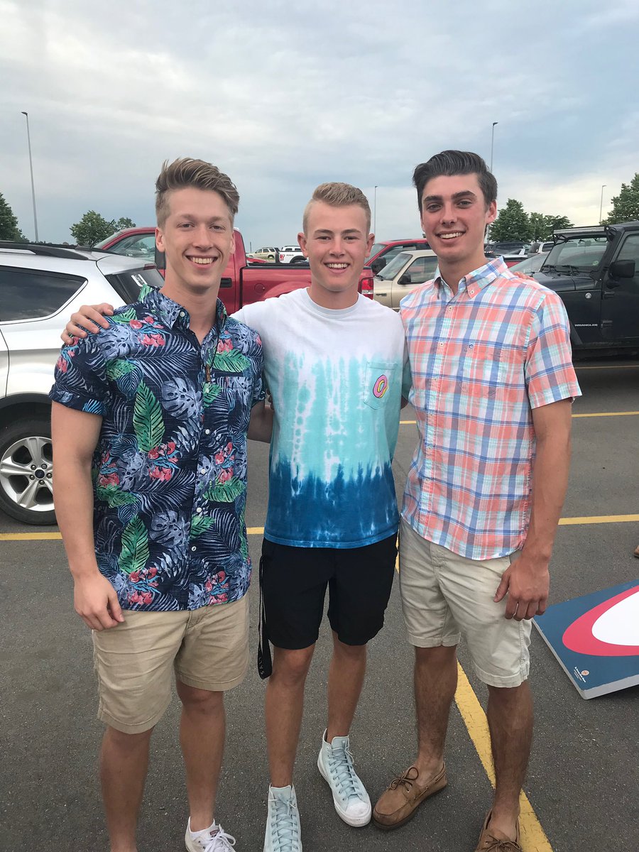 MitchTashman's tweet photo. Happy birthday to my long time brother🎉 @jakob_schutz https://t.co/mCoMLmKZyX