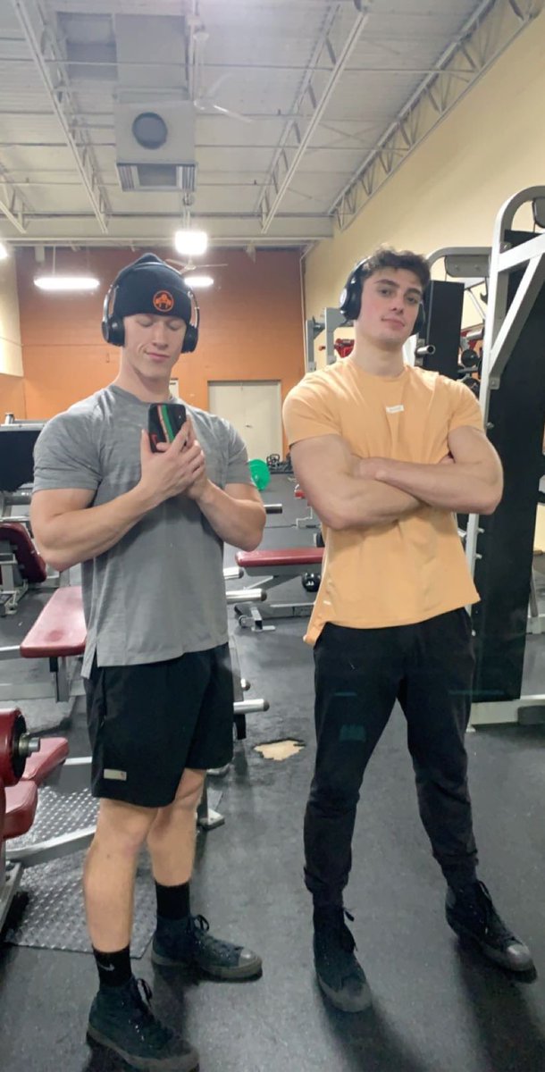 MitchTashman's tweet photo. Happy birthday to my long time brother🎉 @jakob_schutz https://t.co/mCoMLmKZyX