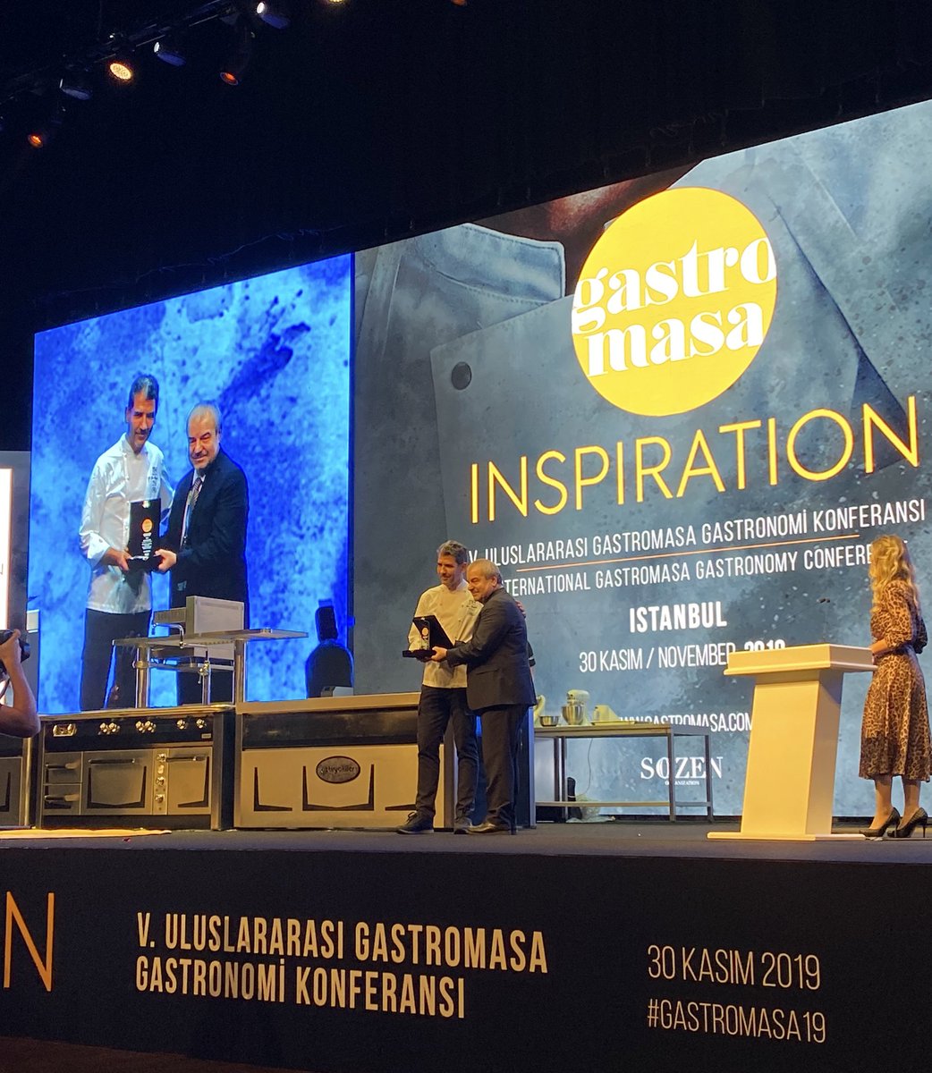 Hoy en <a href="/gastromasa/">gastromasa</a> hemos resumido toda nuestra trayectoria gastronómica: de dónde venimos, qué somos y a dónde vamos.

<a href="/PacoRonceroRest/">Paco Roncero Restaurante</a> como CASA y centro de nuestro universo y proyectos como #PacoRonceroTaller y <a href="/sublimotionibz/">Sublimotion Ibiza</a> como conceptos disruptores, un paso más allá.