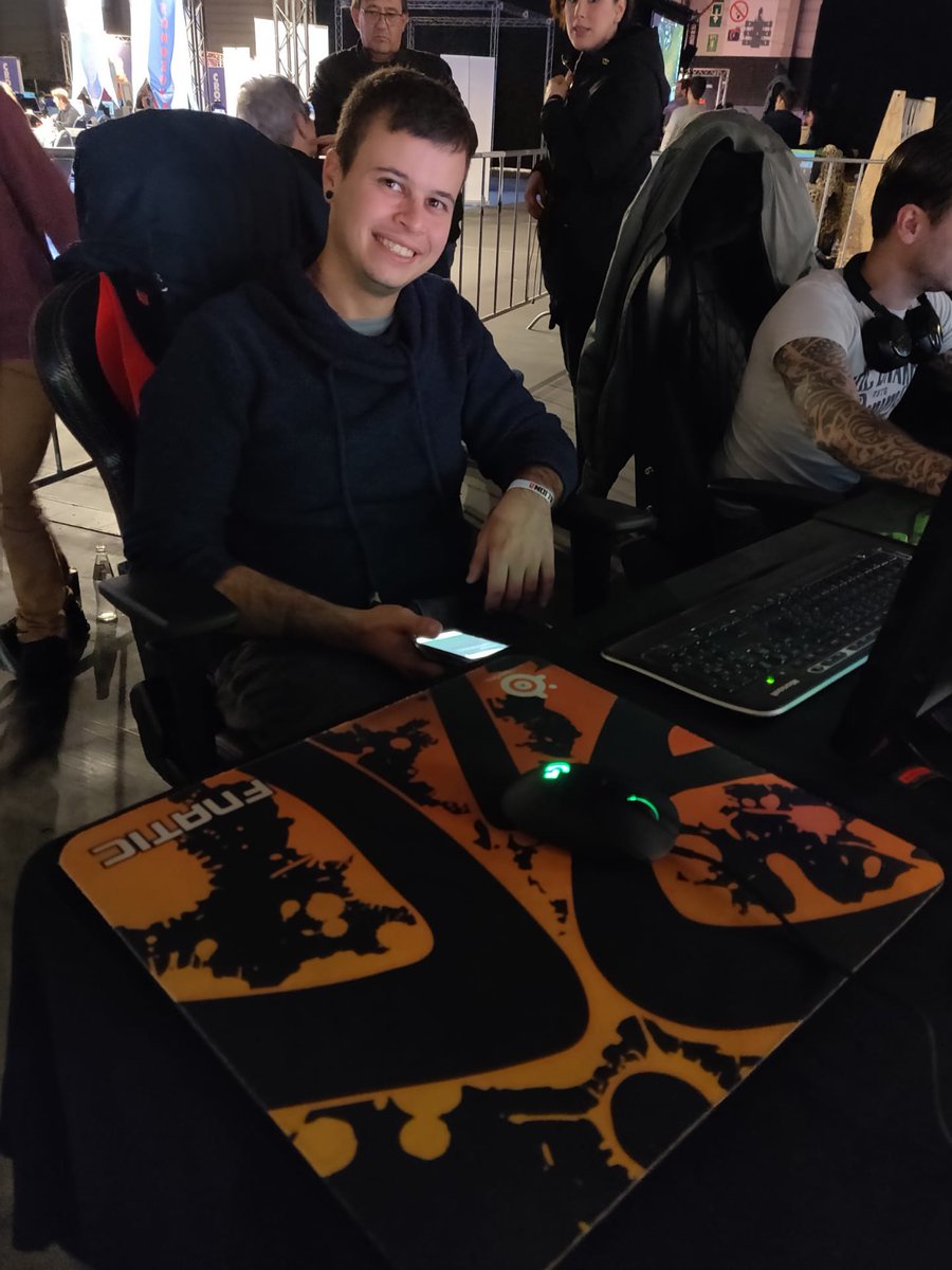 The Return.

<a href="/VerheyenStevy/">Stevy</a> 's Spare Change will be starting off group B against <a href="/AVENUEEsports/">AVENUE Esports</a> 

twitch.tv/Gamelux2