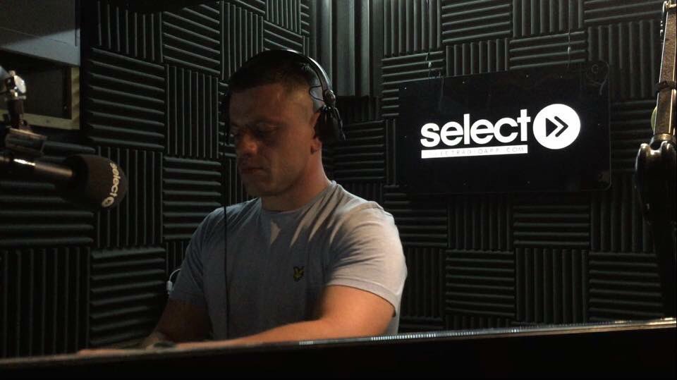 stereotype81's tweet photo. Getting you warmed up for your Saturday night from 4pm on @SelectRadioApp 
For shouts text the word select followed by your message to 07786 20 60 55 🙌🏻🎶🔥❤️ #techhouse #dirtyhouse #housemusic #selectsaturdays #londonsnumberone https://t.co/lyCuQpcyde