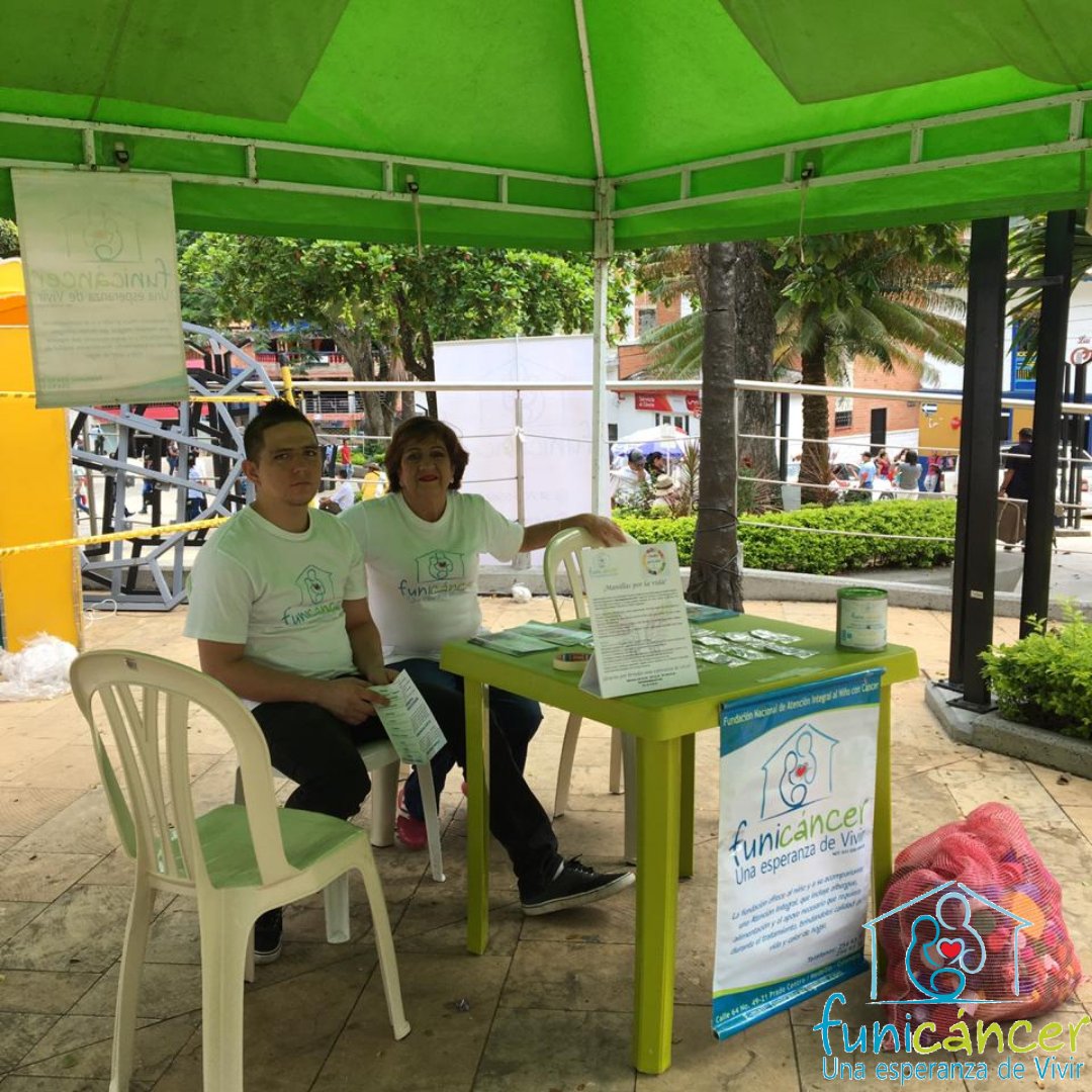 FFunicancer's tweet image. Nos encontramos en Salgar, Antioquia en la gran Tapatón Funicáncer

Porque si juntamos + tapas
Brindamos a + niños
Apoyo en su lucha contra el cáncer

Te esperamos

¡Contamos con tu aporte!