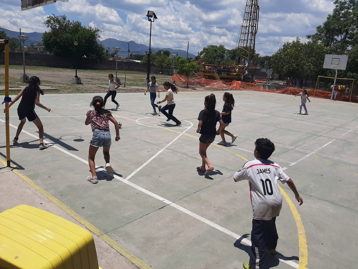 CaI 7 esc Boedo <a href="/SilviaTilca/">Silvia Tilca</a> <a href="/GustavoSaenzOK/">Gustavo Sáenz</a>