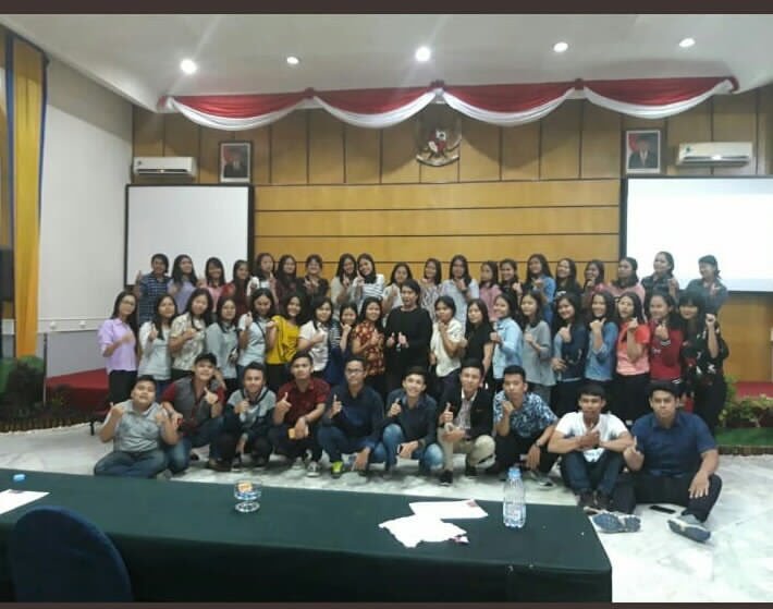 DomdomDeby's tweet photo. Saling memotivasi untuk meraih cita-cita
#UMIMedan
#FEUMIMedan https://t.co/SOvCZ6dTKh