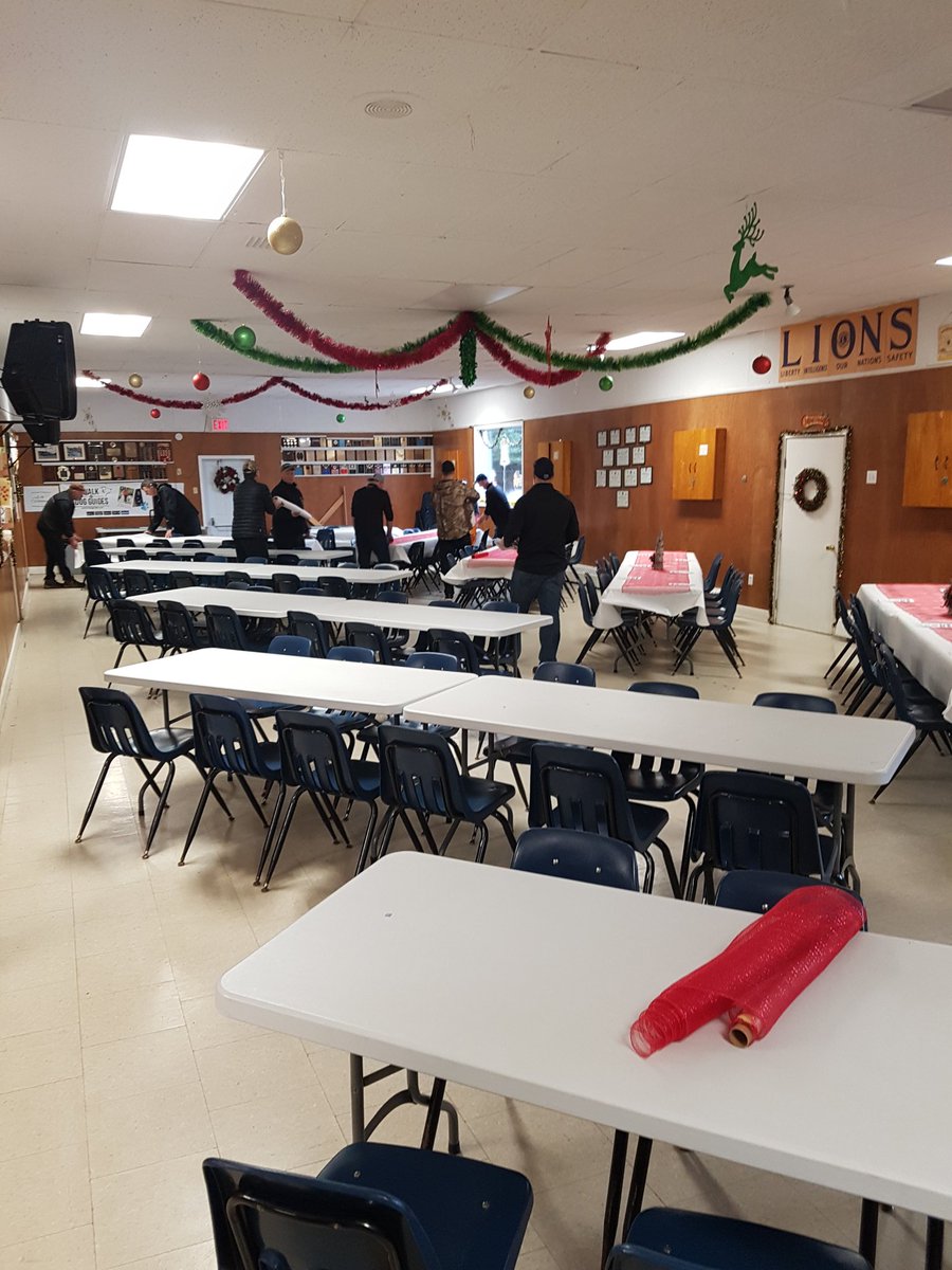 ACFDNL's tweet image. Getting all ready for the 46th annual Arnolds cove Fire depts dinner and dance.