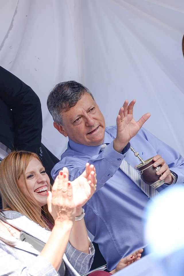 ¡Feliz día nacional del mate! Mi compañero de todos los días.

#DiaNacionaldelMate