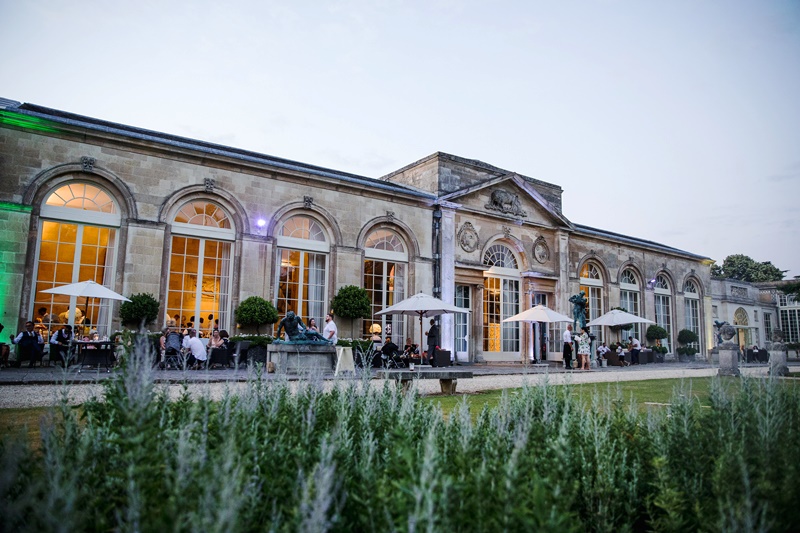 Anyone else missing those warm summer evenings? 

Thank you 📸 Two-D Photography for the image. 

#summer #warm #wedding #ukwedding #winter #luxurywedding #weddings #weddinginspo