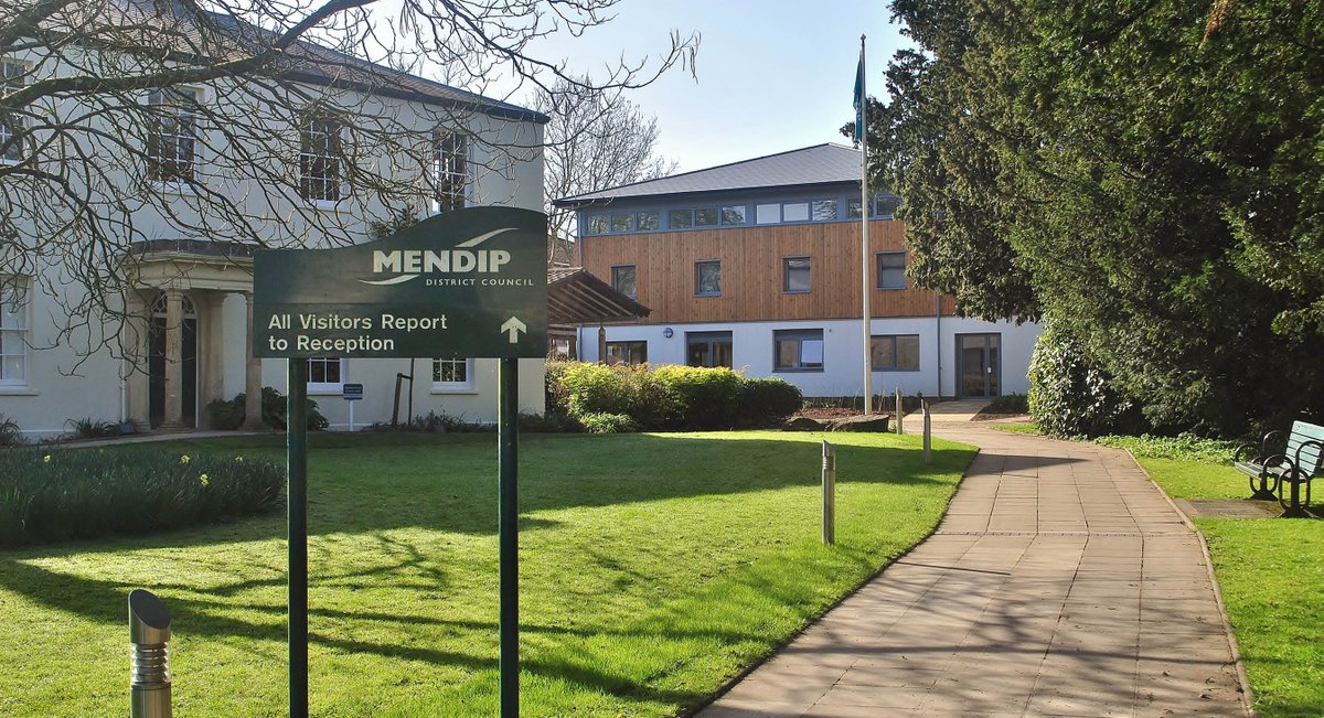 We have an exciting opportunity for someone to be a Senior Housing Options Officer! 🏘

Are you looking for a new challenge, enjoy getting the best out of a team &amp; an appetite for service improvement? Then this could for you! 🤝

Closing date 9 Dec ➡️ direc.to/cHPT