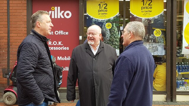 StuartBestwick's tweet photo. Talking to residents in Bulwell Market today, where the messages were clear; “Get Brexit done” and “We can’t vote for Corbyn” #NottinghamNorth https://t.co/XbRi5CGSIv