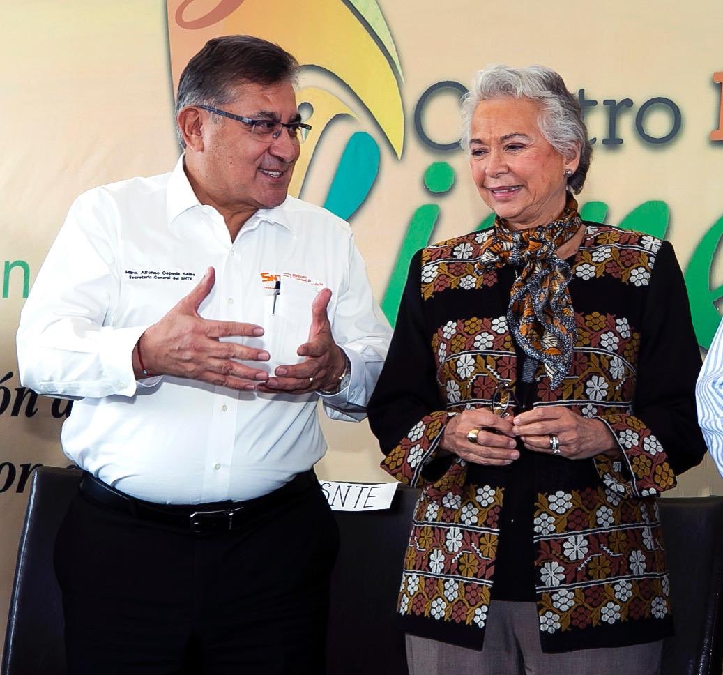 #SNTEunoAuno 👨‍🏫👩‍🏫

🔴 Inaugura #SNTE Alfonso Cepeda Salas en 
<a href="/allendenl_mx/">Gobierno Allende NL</a>
 #NuevoLeón 3er. Centro Maestro de Bienestar 🦋 en el país acompañado de 
<a href="/SEGOB_mx/">Gobernación</a>
 
<a href="/M_OlgaSCordero/">Olga Sánchez Cordero</a>

#PalabraDeMaestro ✔
#PalabraCumplida ✔

#FelizViernesATodos México #FelizFinde CDMX #Zacatepec