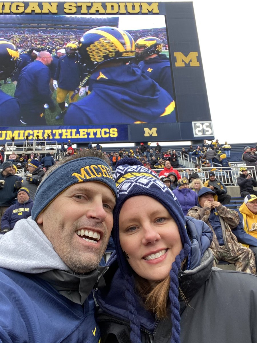 KurtHarvey3's tweet photo. #bighouselive https://t.co/aNYacV4unB