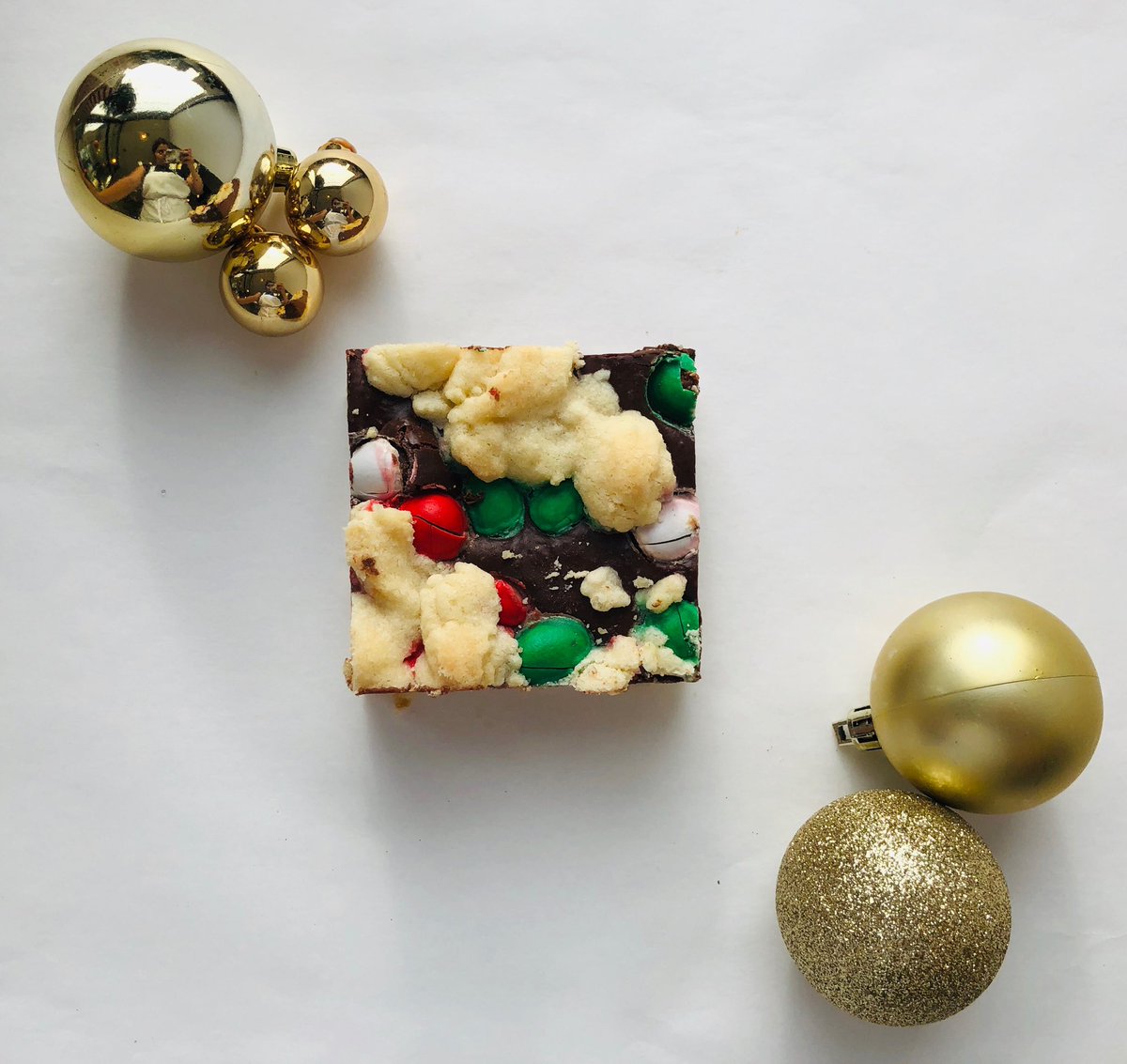 gingerscupcakes's tweet photo. The #MiniEgg #square 🙌
available for order and walk-in (while quantities last). #nutfree #aurora #richmondhill #yorkregion 
https://t.co/1sGgzUb8BQ https://t.co/KT7SzSMmZI