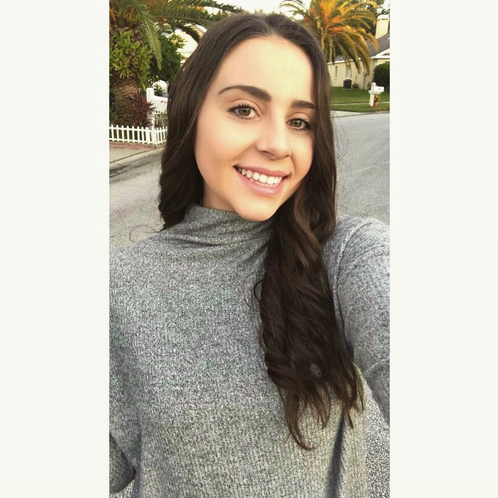 sarauribeee's tweet photo. peys first thanksgiving🦃 so thankful for our little turkey💓 https://t.co/H5F5gUlYft