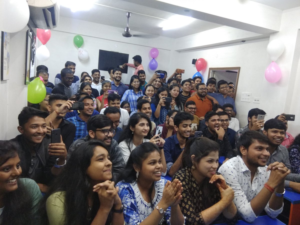 caparveensharma's tweet photo. Tollygunge Ke #MerePyareBacho @BhanwarBorana https://t.co/JxyCCp1pDR