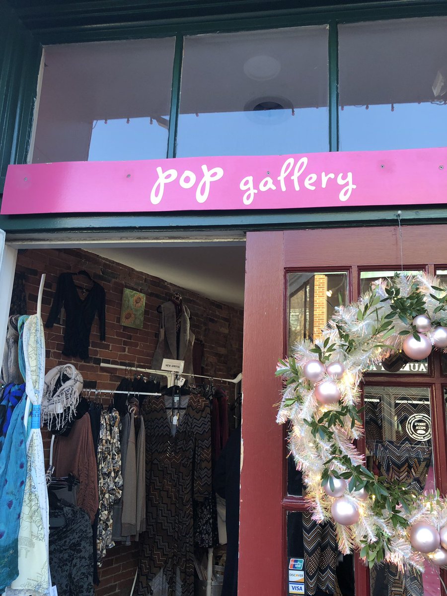 InnovateGlosta's tweet photo. The Pop Gallery is ready for #shoplocal Saturday with Mayor @STheken in #GloucesterMa!
#buyinMass @GDTnews https://t.co/6m33I04Xw4