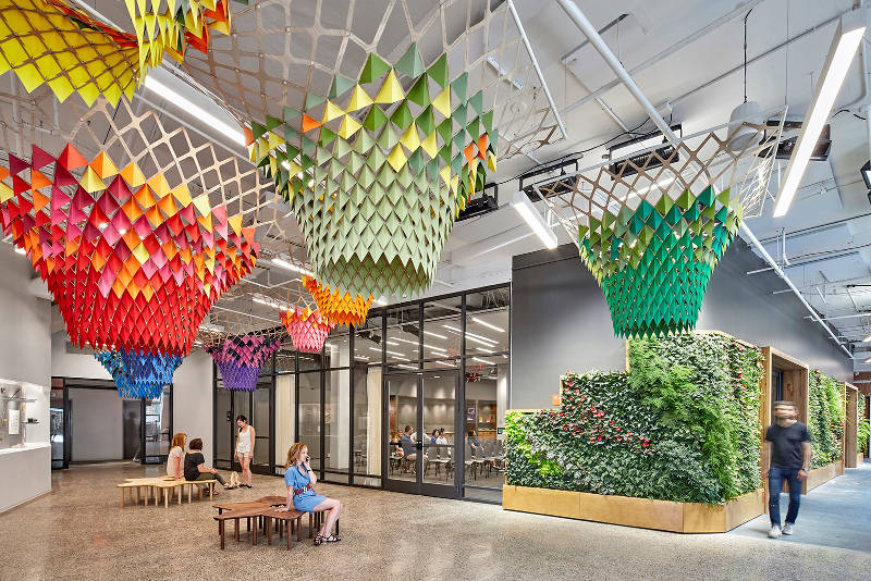 OIAtlanta's tweet photo. The Etsy corporate headquarters in Brooklyn. Perfect, elegant and collaboratory friendly office space.
.
.
.
#officespace #etsy #brooklyn https://t.co/nZQGQG9HbP