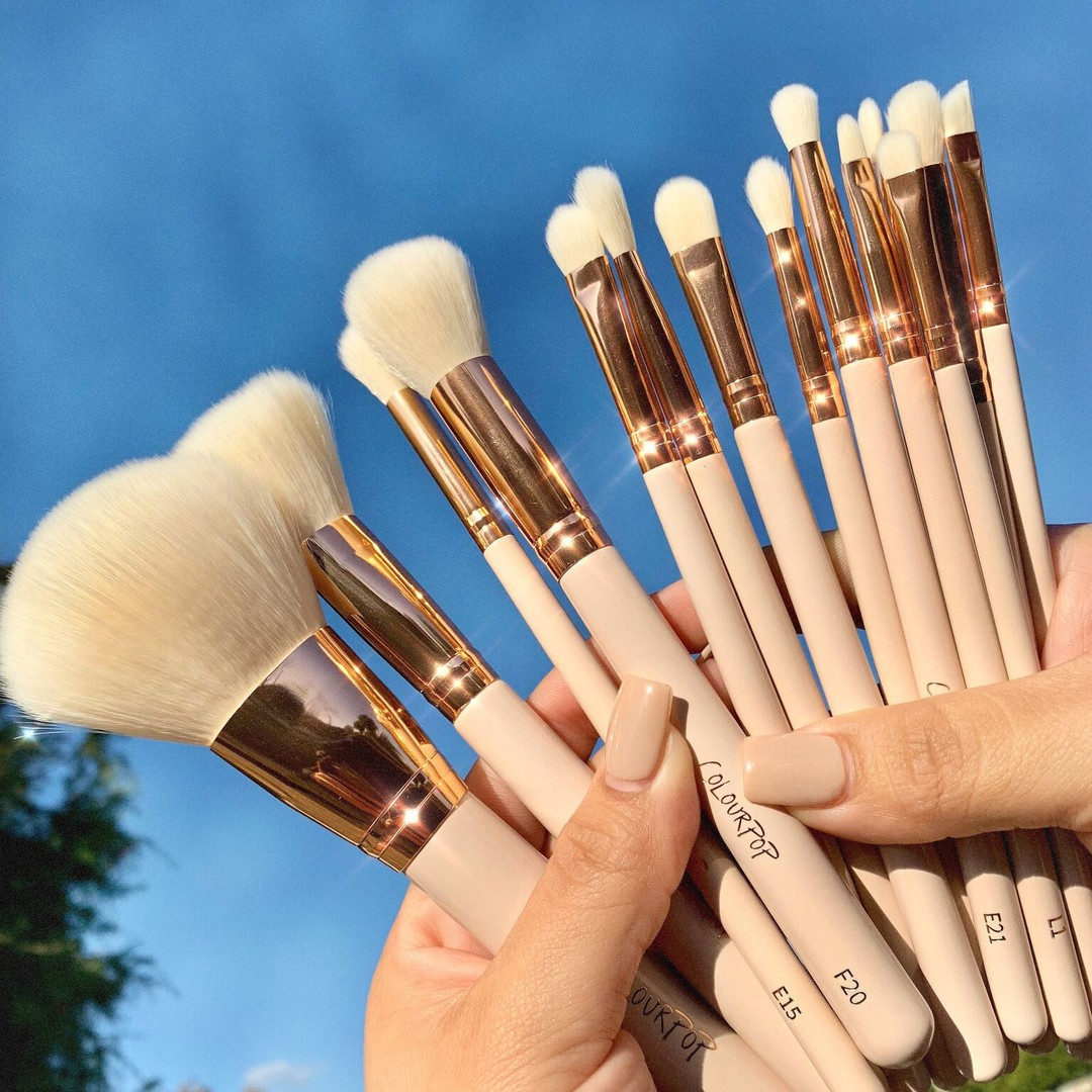 Best Face Scenario Makeup Brush Set in Neutral | Colourpop