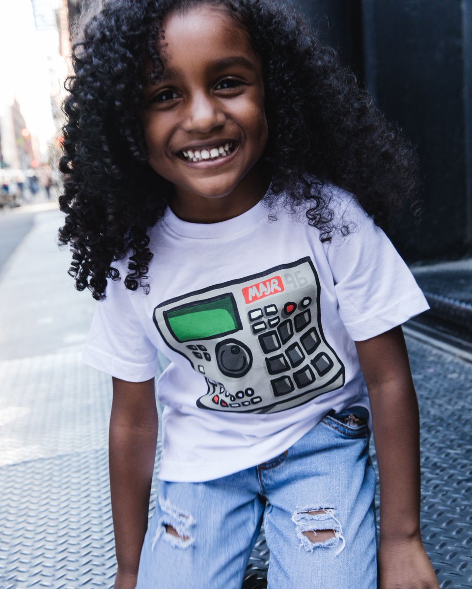 majr's tweet photo. If your kid isn't a MAJR kid yet, do we have news for you...

CYBER MONDAY is coming 12.2 🚨
15% off ALL APPAREL 🚨
 
https://t.co/Nqr2posLKU 🛍 https://t.co/qbdFqqCm6i