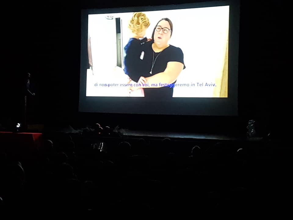 E infine, il riconoscimento più atteso... Il Premio #Fiaticorti va ad un film che fotografa con maestria la vicenda di una famiglia e la difficile convivenza con la #malattiamentale, Yom Ragil della regista israeliana Lee Gilat