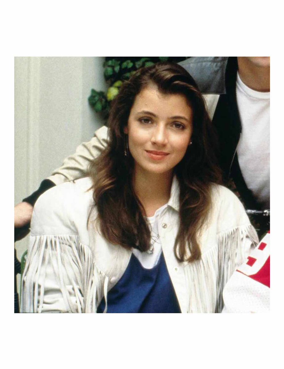 Day 22 - fictional girl I’m taking to the prom Sloane Peterson (Ferris Buel...