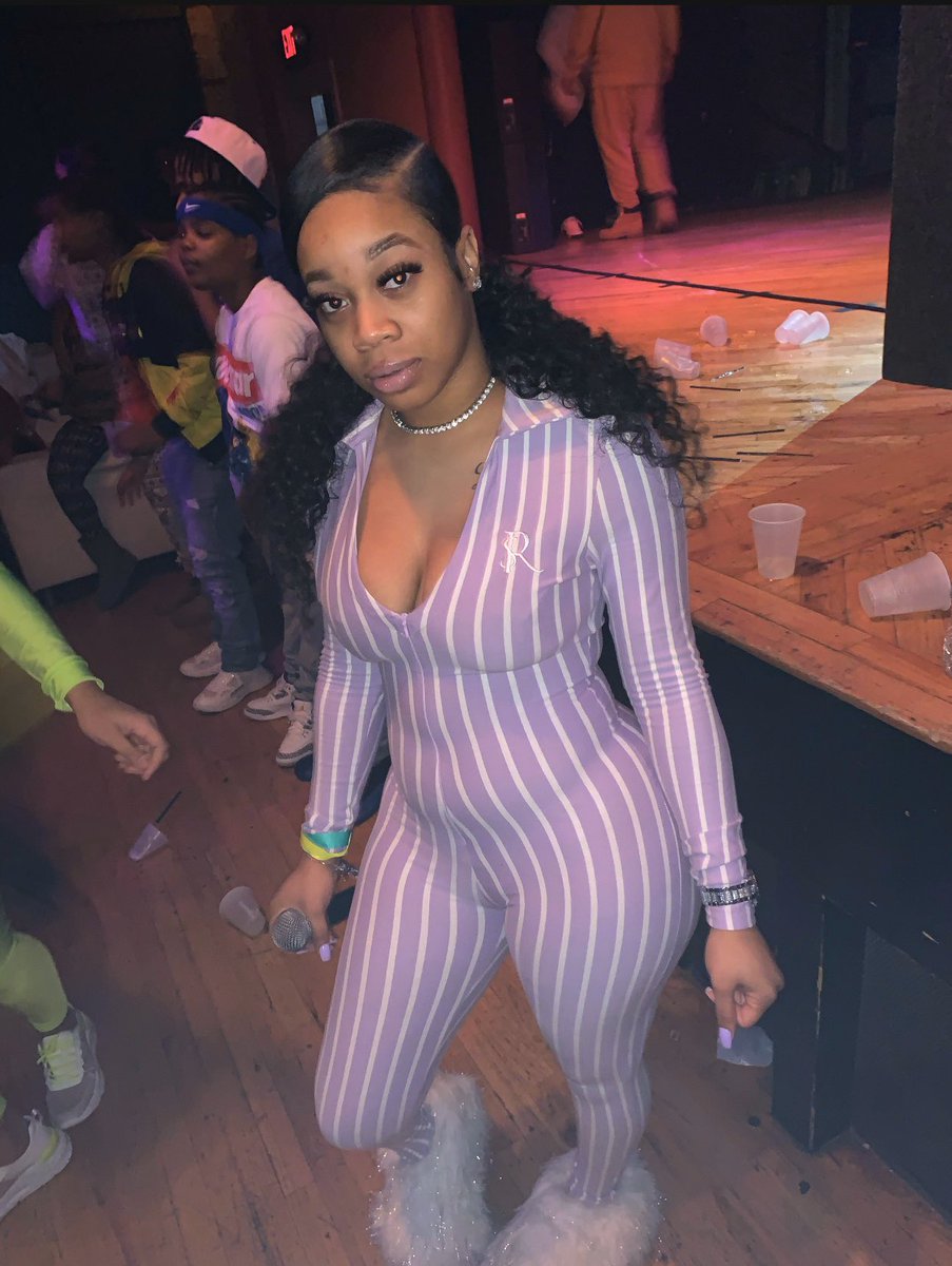 BitchImCash_'s tweet image. 𝑻𝒉𝒆 𝒏𝒆𝒆𝒅 𝒕𝒐 𝒌𝒏𝒐𝒘💟